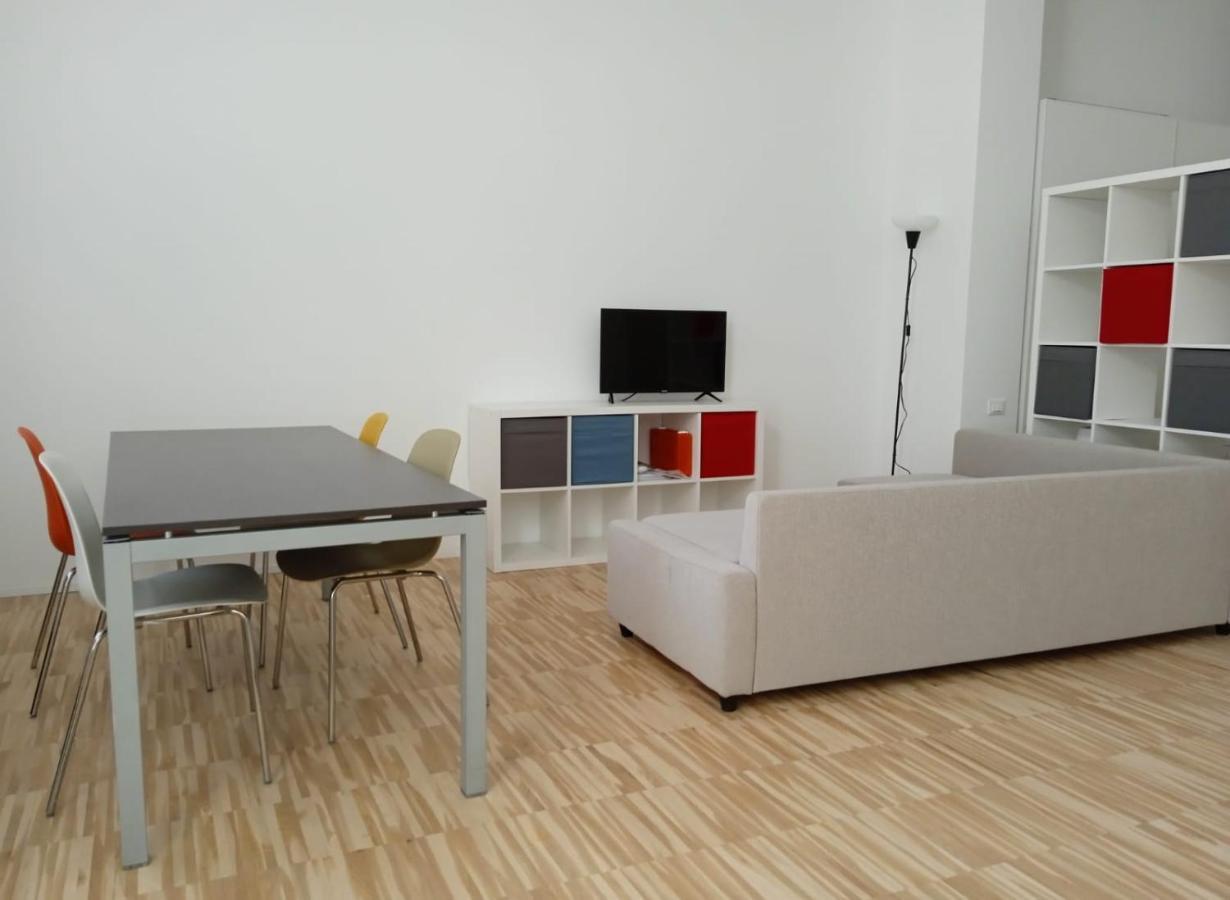 Appartamento Open Space3 D'Apulia 11 Milano Esterno foto