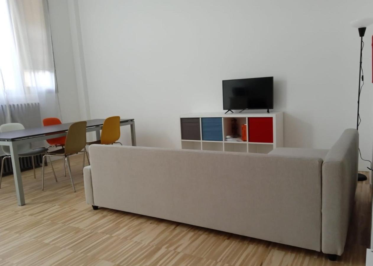 Appartamento Open Space3 D'Apulia 11 Milano Esterno foto